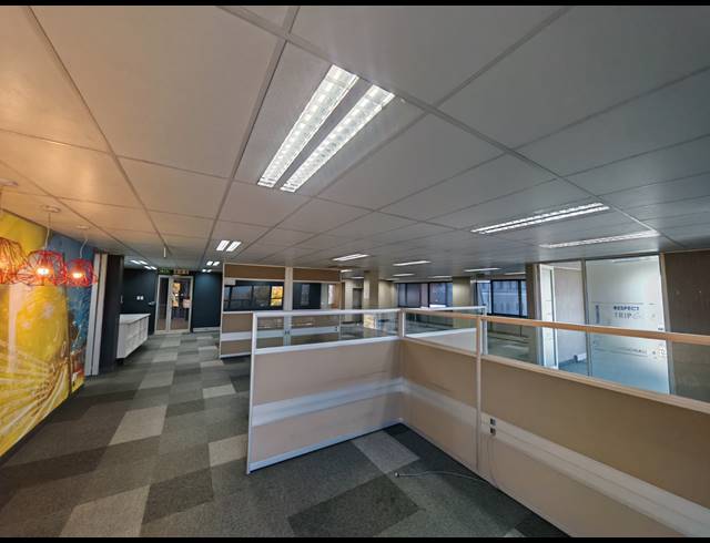 1,662M² OFFICE FOR SALE IN RANDJESPARK